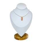 Pingente-dourado-Sutra-Sagrada-vermelha-colar-perola-mostruario-busto